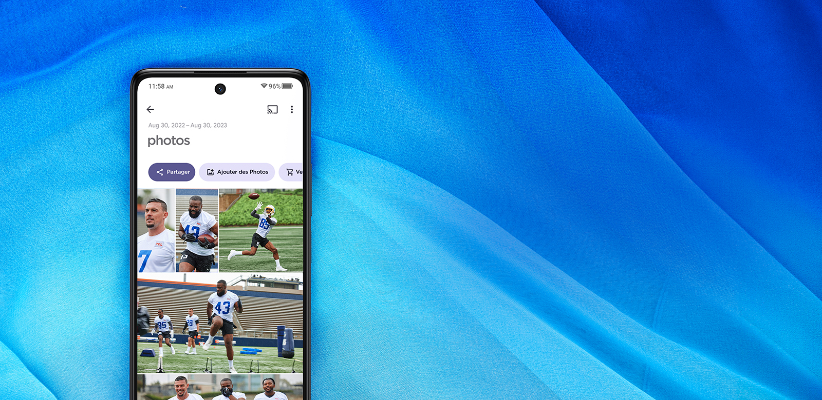 device featuring camera roll