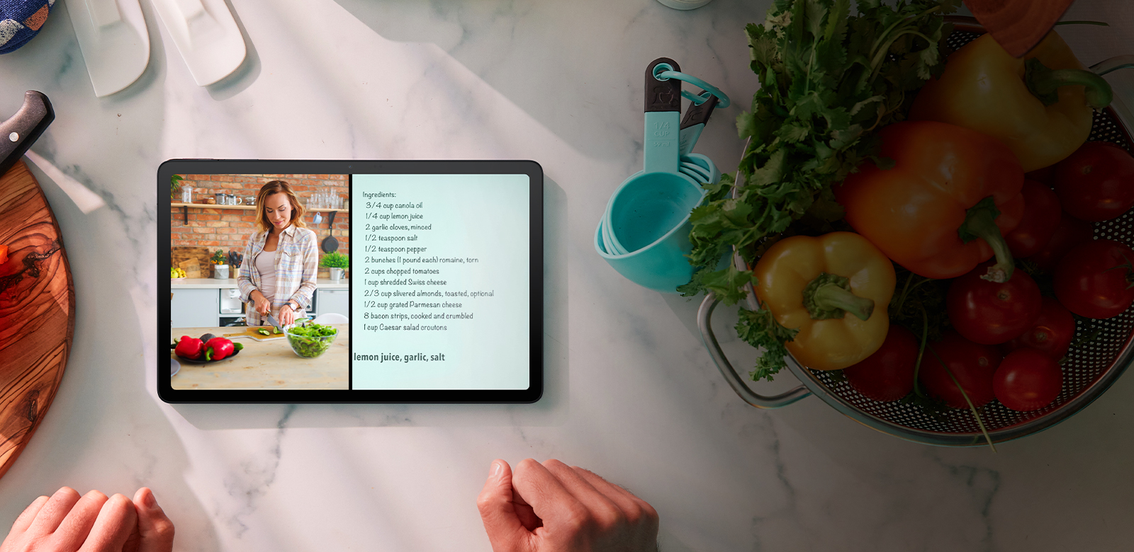 tablet with multitasking screen